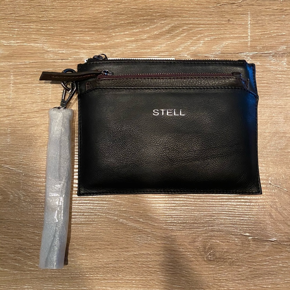 2 in 1 Black wristlet clutch with card holder